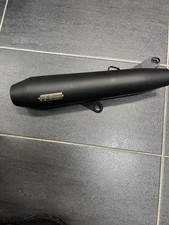 Pot d'échappement gauche