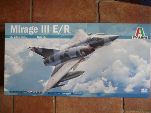 Maquette avion italeri - avion,