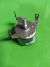 Moteur Platine Tourne disque cassette + Poulie 3/6 volts    Depi2 M9