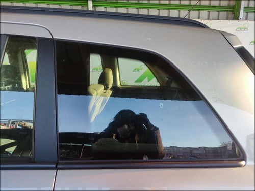 Custode arriere gauche opel - arriere,