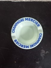 CENDRIER PUBLICITAIRE CHAMPAGNE MERCIER OPALINE BLEU BLANC