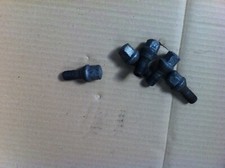 Goujons de Roue (LOT DE CINQ)