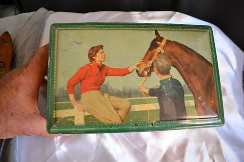 Ancienne boîte biscuits - boîte,