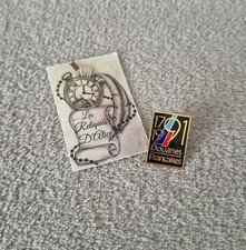 Pin's douane Française 1791-1991 Winner