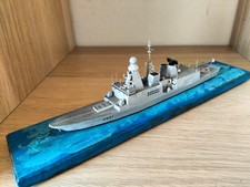 1/700 Maquette assemblèe M.M