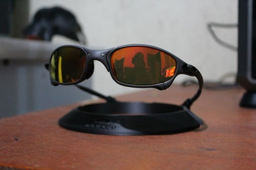 Présentoir oakley eyewear - présentoir,