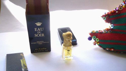 Superbe rare miniature - &,