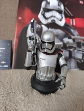 Buste Star Wars Altaya Capitaine Phasma avec Fascicule et Le certificat