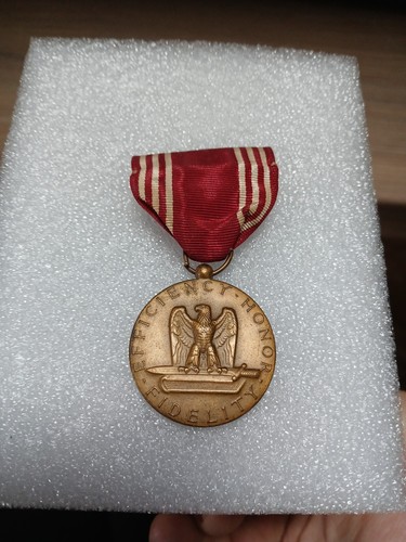 Médaille armée good - médaille,