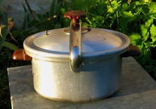 COCOTTE SEB,ancienne super cocotte seb 10 litres, cocotte minute 10 litres,ovale