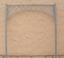 Grille d'escalade près