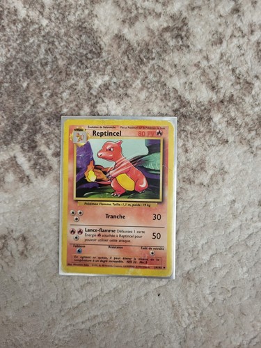 Carte pokemon salamèche - pokemon,