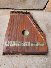 Ancienne Harpe guitare