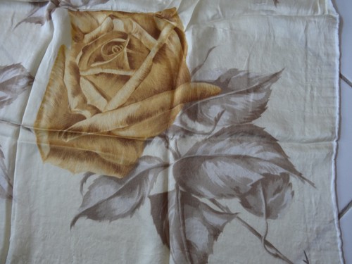 Foulard carré soie - soie, véritable