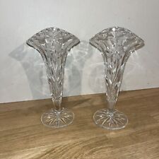 Paire De Vase En Verre Ciselé