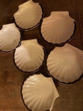 Ensemble de 2 coquilles