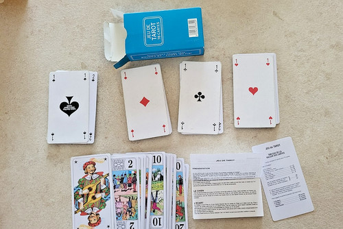 Jeu tarot 78 cartes - jeu,