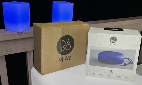 Bang olufsen beoplay a1 1st - olufsen,