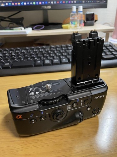 Sony c70am vertical battery - vertical,