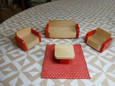 Maison de poupée BOIS - Salon : mobilier et tapis