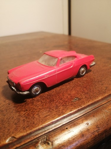 Miniature norev volvo p1800 - norev,