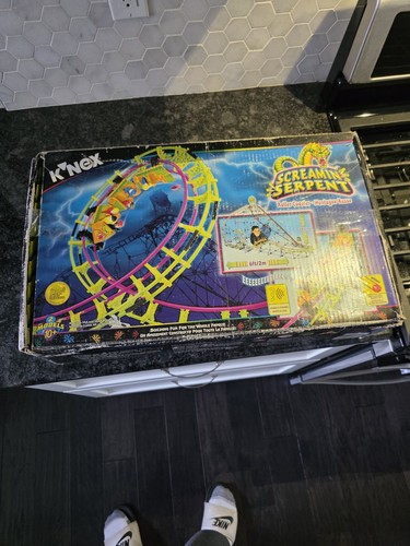 2001 nex screamin serpent - k'nex,