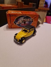 1/ 43 Citroën 2cv CHARLESTON