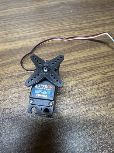 Futaba s3176sv sbus2 - sbus2, servo