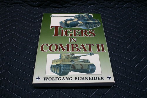 Tigers combat by - tigers, in