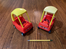 Vintage Little tikes dollhouse