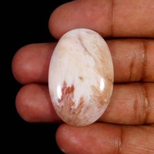 32.1Cts. Cabochon ovale 100 %