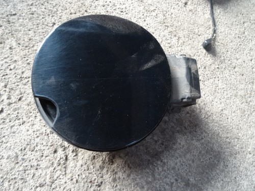 Trappe remplissage carburant