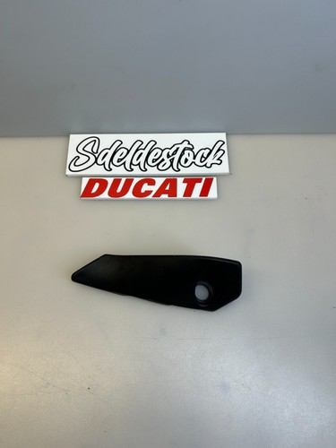 Dessous selle gauche ducati - dessous,