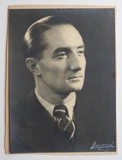 Portrait homme 3/4 visage -