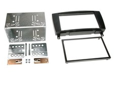 Facade autoradio 2DIN compatible avec Mercedes CLK 04-10 Noir