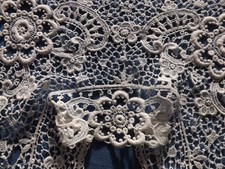 joli col guipure ancien