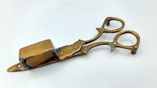 Ancienne mouchette laiton - ancienne, en