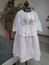 Très belle robe - belle, début