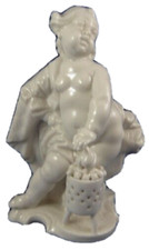Nymphenburg Porcelaine Four Seasons Hiver Figurine Porzellan Figur Allemande