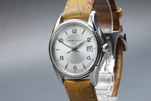 Presque comme neuve montre - [presque,