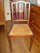  2 chaises cannées en chêne