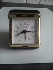 PETIT RÉVEIL DE VOYAGE