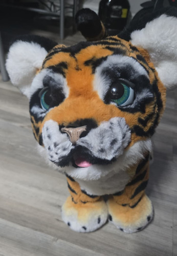 Furreal roarin tyler the - furreal, roarin’