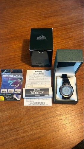 Montre numérique solaire