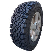 Pneus d'Eté 235/60 R16 Riga