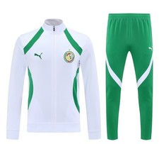 Ensemble survêtement football