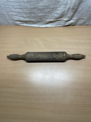 Ancien rouleau pâtisserie - À,