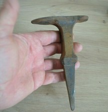 Ancienne petite enclume, bigorne de forgeron, ferblantier, dinandier, cordonnier