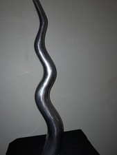 vase haut aluminium ou objet