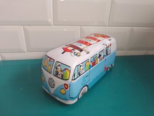 Voiture miniature boite métal